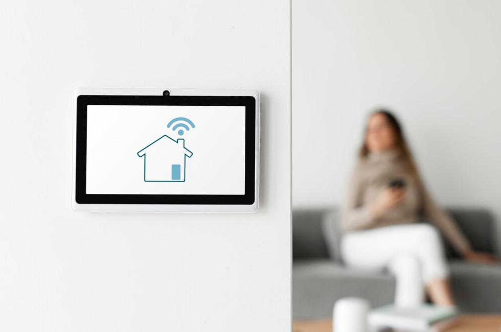 A Guide to Integrating ESPHome with Home Assistant